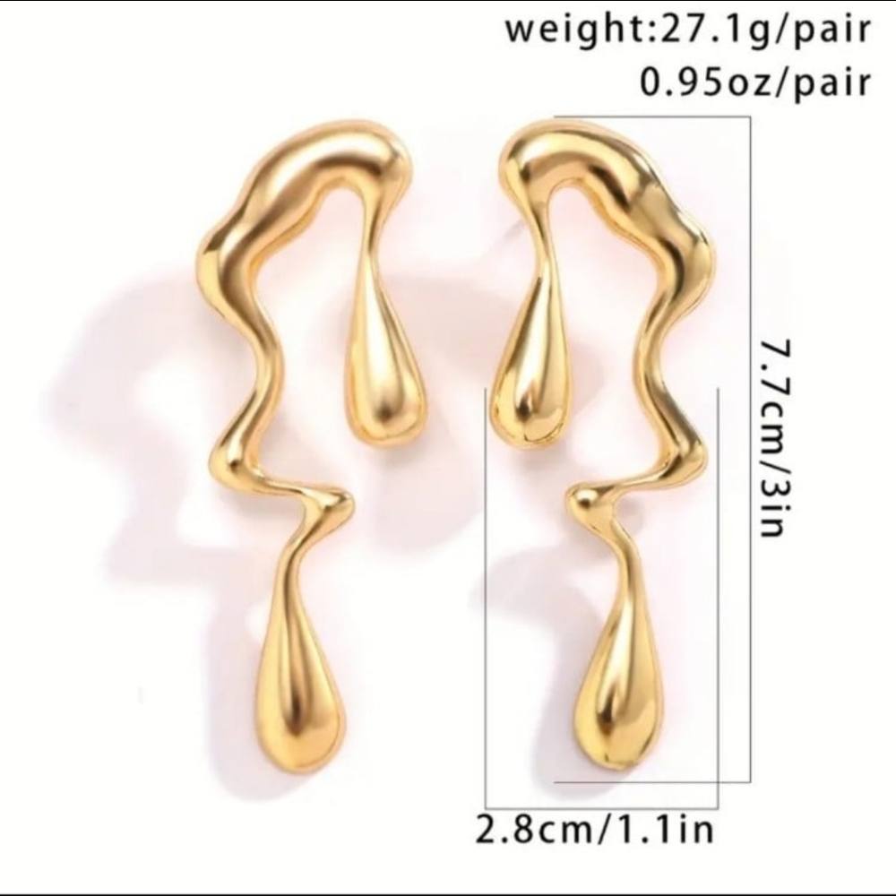 Abstract Gold Drip Effect Earrings - Picture 4 of 5